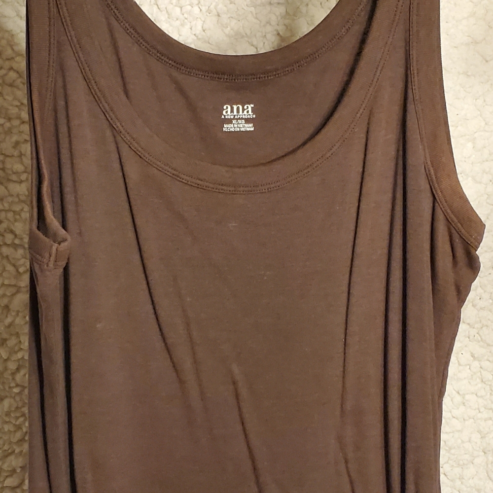 Brown tank top